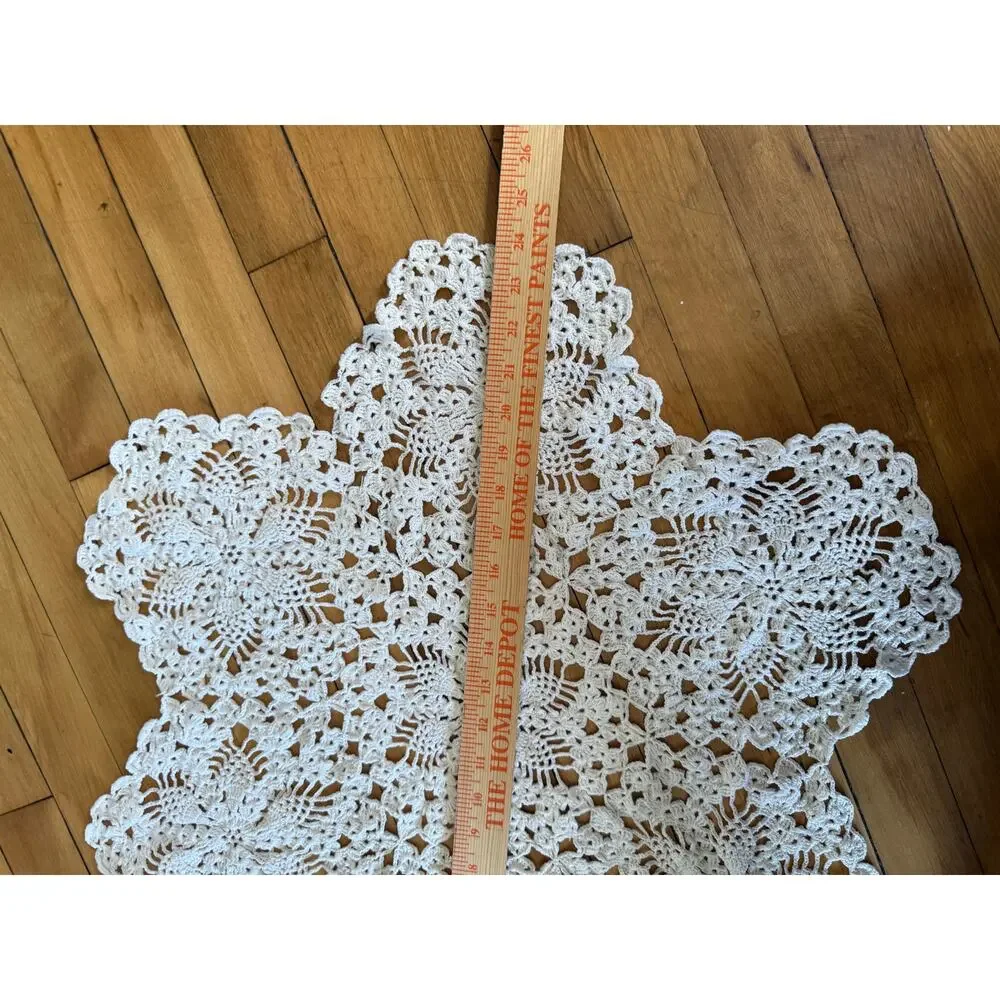 Handmade‎ white crochet snowflake doily 24x24